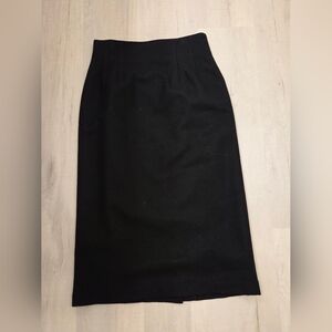 Savannah Elegant Black Pencil Skirt (pure wool)